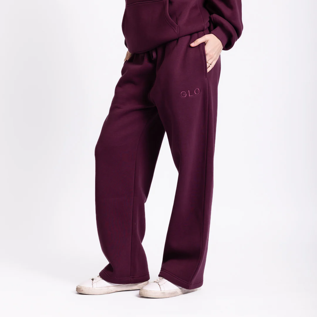 Kingdom Essential Sweatpants - Image 48