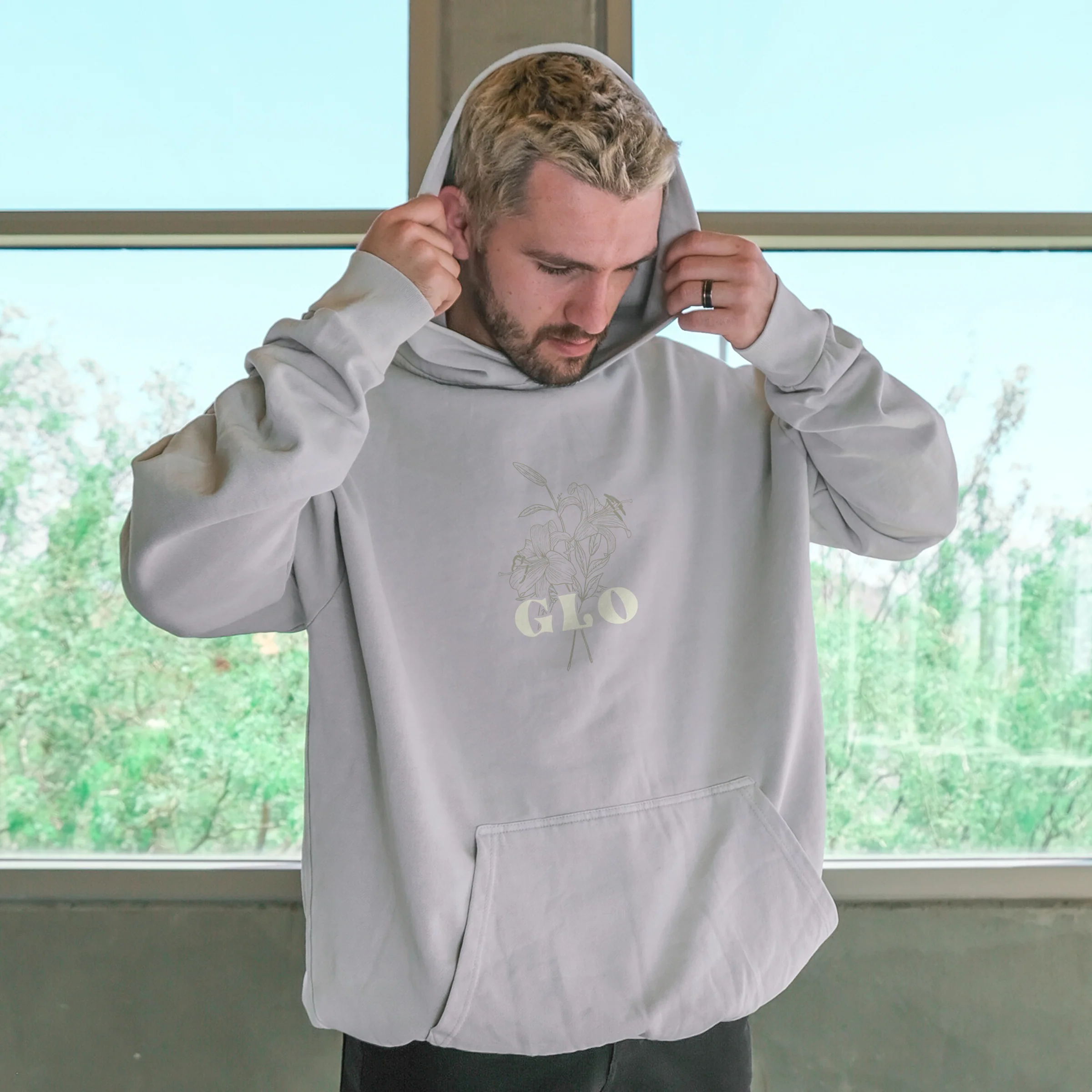 God's Love Overcomes Pullover Hoodie - Image 3