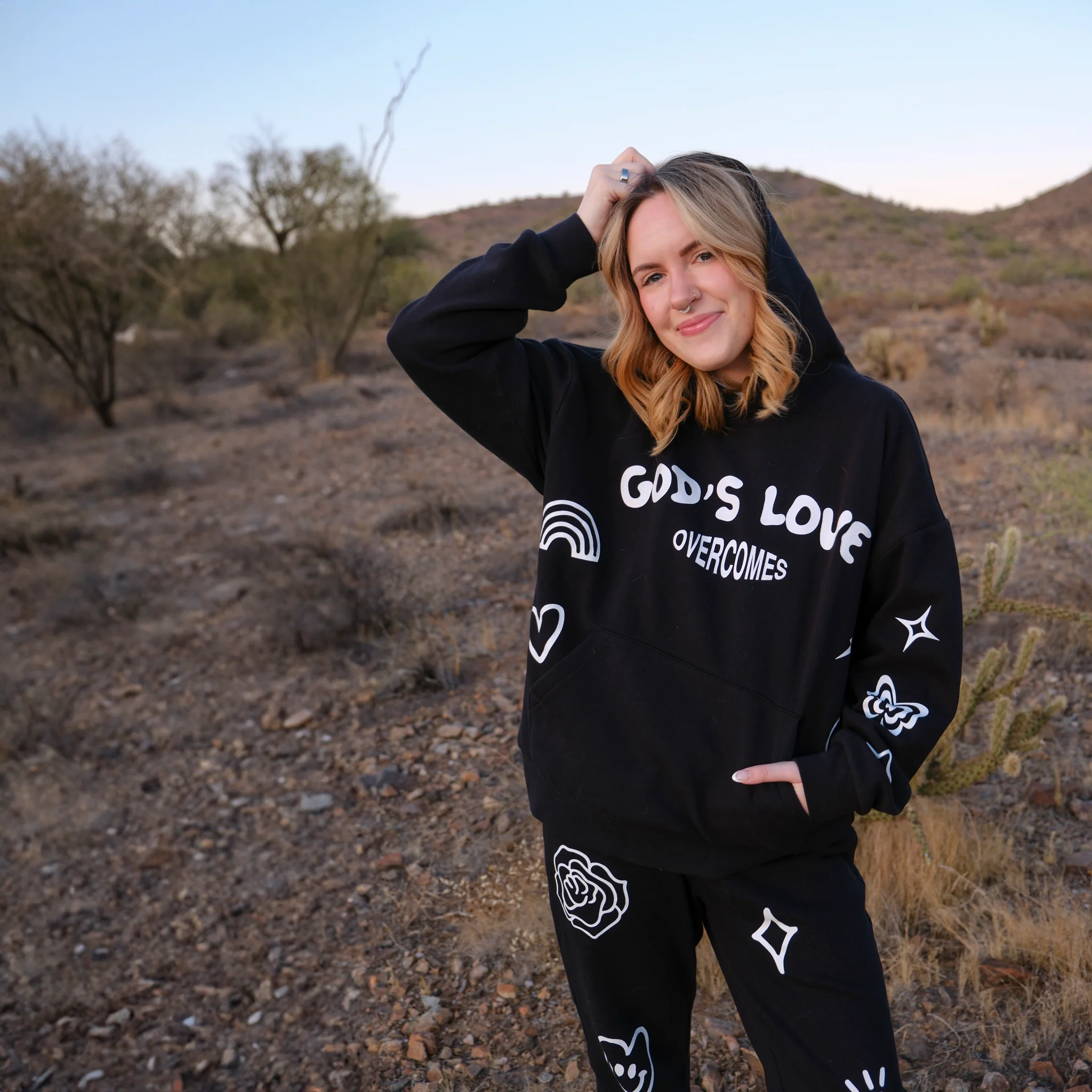 God's Loves Overcomes Pullover Hoodie - Image 8